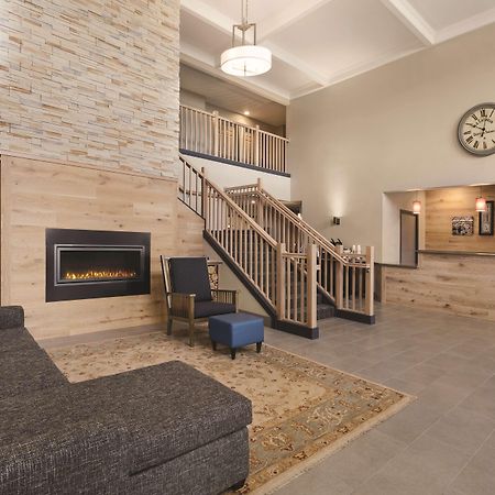 Country Inn & Suites By Radisson, Detroit Lakes, Mn Экстерьер фото